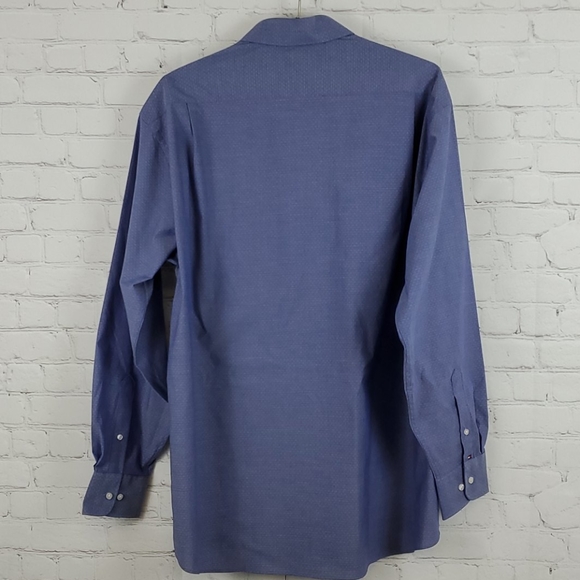 Tommy Hilfiger Spread Collar Dress Shirts - Picture 8 of 11